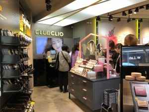 ＣＬＩＯ　店内